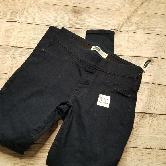 OLD NAVY slimming effect super skinny jeans 4 - Picture 2 of 6